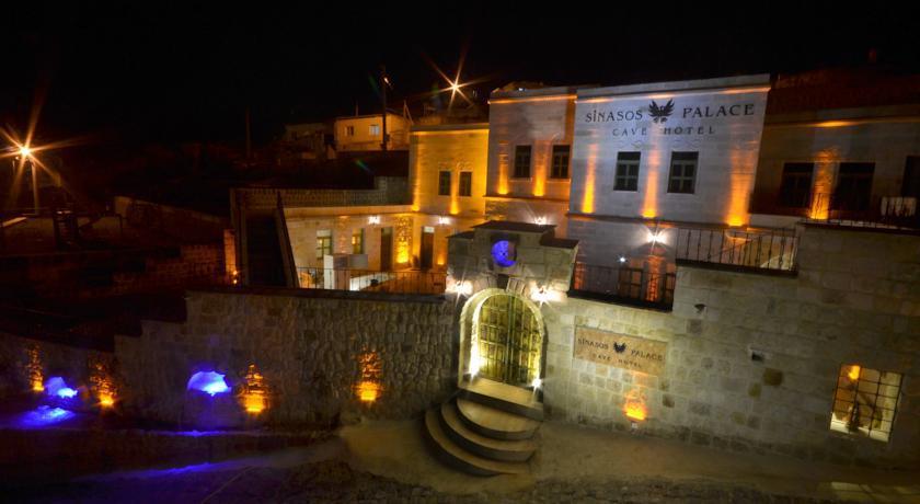 Sinasos Palace Cave Hotel Ουργκούπ Εξωτερικό φωτογραφία